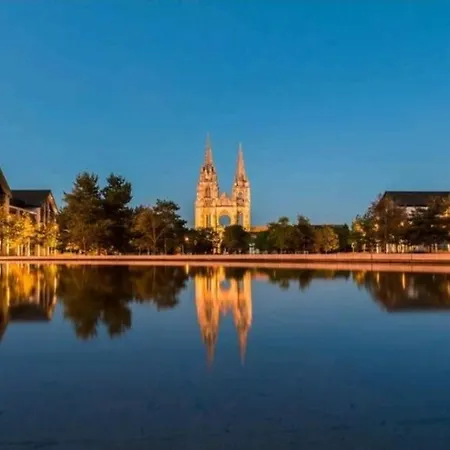 Maison Chaleureuse Avec Jaccuzi Au Cœur Desoissons Hébergement de vacances Soissons